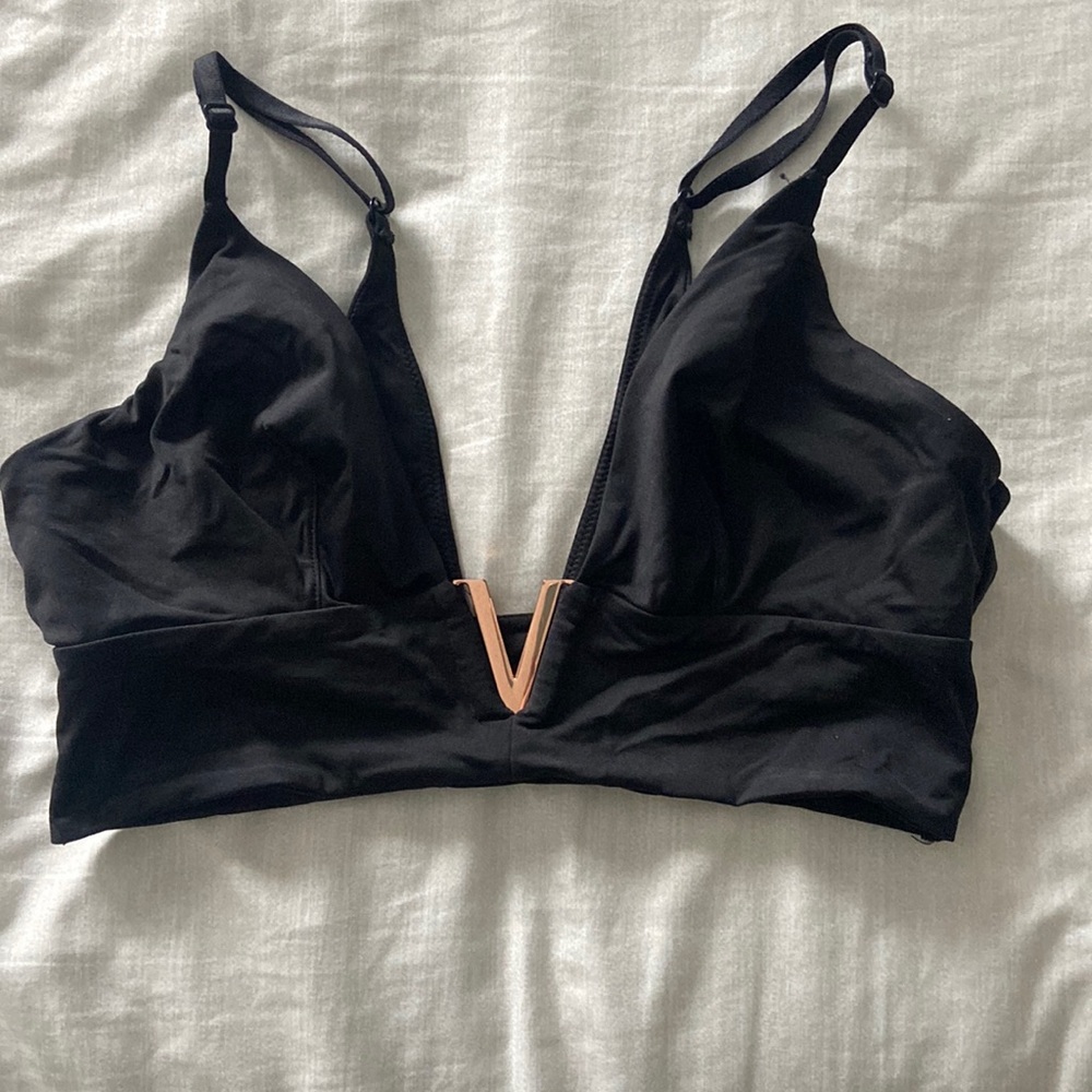 Victoria’s Secret bikini top
